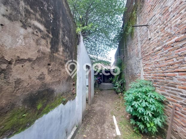 Tanah Kosong Dijual di Karanganyar dengan Area 352m2 Tanah Kosong Dijual di Karanganyar dengan Area 352m2