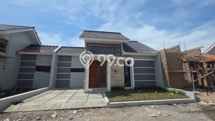 Rumah Sederhana Dijual di Kartasura 2 Kamar dengan Luas Tanah 71m2 Rumah Sederhana Dijual di Kartasura 2 Kamar dengan Luas Tanah 71m2