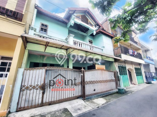 Rumah Terawat di Jebres, Surakarta, LT 130m², LB 250m² Rumah Terawat di Jebres, Surakarta, LT 130m², LB 250m²