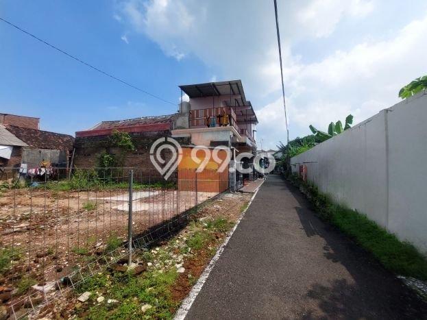 Tanah Lokasi Strategis di Laweyan, Luas 110m², Akses ke Pusat Kota, Dekat Laweyan, Surakarta, Surakarta Tanah Lokasi Strategis di Laweyan, Luas 110m², Akses ke Pusat Kota, Dekat Laweyan, Surakarta, Surakarta