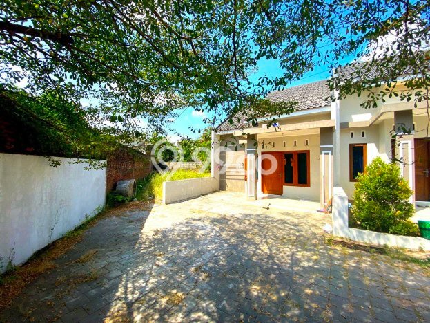 GOOD DEAL! Rumah Premium di Baki, Luas 139m2m² Bangunan 45m2m² GOOD DEAL! Rumah Premium di Baki, Luas 139m2m² Bangunan 45m2m²