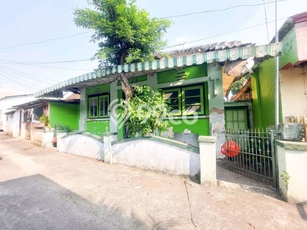 Dijual Rumah Siap Huni di Banjarsari Surakarta Harga Rp 500 Juta LT 148m2 Dijual Rumah Siap Huni di Banjarsari Surakarta Harga Rp 500 Juta LT 148m2