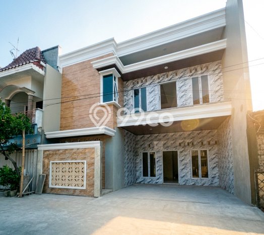 For Sale Rumah 4 Kamar Lokasi Ideal Bagus dan Strategis di Colomadu For Sale Rumah 4 Kamar Lokasi Ideal Bagus dan Strategis di Colomadu