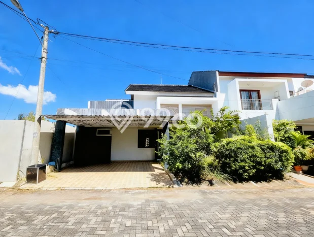 Rumah Bagus Siap Pakai Di Colomadu Luas 180m2 Lokasi Strategis Rumah Bagus Siap Pakai Di Colomadu Luas 180m2 Lokasi Strategis