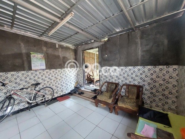 Tanah Kosong Dijual di Karanganyar dengan Area 352m2 Tanah Kosong Dijual di Karanganyar dengan Area 352m2