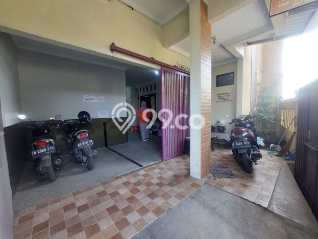 Dijual Segera Kost 10 Kamar, 10 Kamar Mandi di Kartasura, Sukoharjo, Luas 210m2 Dijual Segera Kost 10 Kamar, 10 Kamar Mandi di Kartasura, Sukoharjo, Luas 210m2