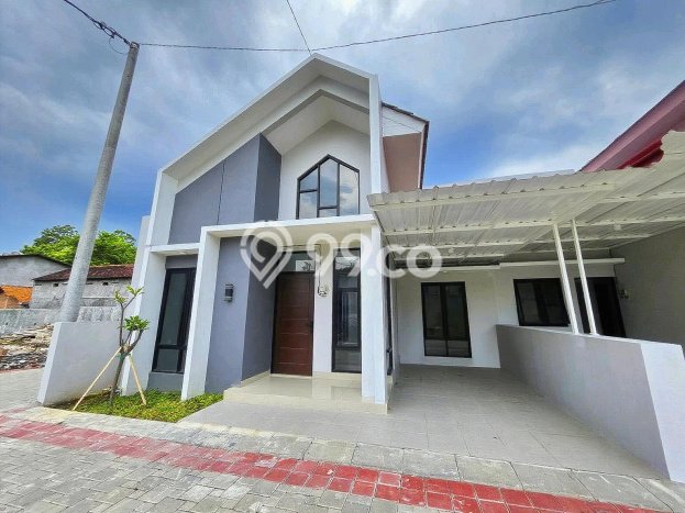 Rumah di Banjarsari, Solo, Luas 70m2m² LB 45m2m² Rumah di Banjarsari, Solo, Luas 70m2m² LB 45m2m²