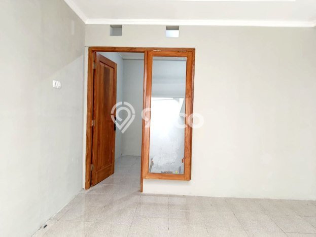 Jual Rumah Bagus Siap Huni LB 90m2 di Colomadu, Karanganyar Jual Rumah Bagus Siap Huni LB 90m2 di Colomadu, Karanganyar