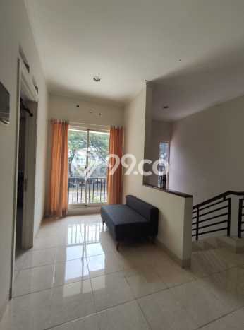 Rumah Elit Modern Tanpa Renovasi di Gading Serpong Tangerang Rumah Elit Modern Tanpa Renovasi di Gading Serpong Tangerang