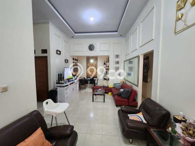 Dijual Hunian Rumah Terawat 3 Kamar di Harjamukti, Depok Dijual Hunian Rumah Terawat 3 Kamar di Harjamukti, Depok