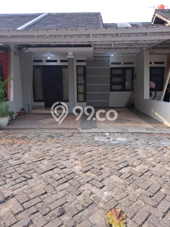 Disewakan! Rumah 3 Kamar Tidur &
1 Kamar Mandi di Cibubur, Bekasi Disewakan! Rumah 3 Kamar Tidur &
1 Kamar Mandi di Cibubur, Bekasi