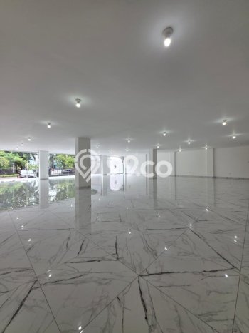 Komersial Dijual di Duren Sawit LT 600m2, LB 1600m2 Solusi Investasi Cerdas Komersial Dijual di Duren Sawit LT 600m2, LB 1600m2 Solusi Investasi Cerdas