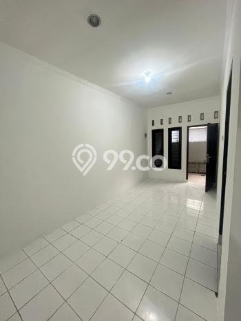 Dijual Hunian Rumah Terawat 2 KT di Cibubur, Bekasi Dijual Hunian Rumah Terawat 2 KT di Cibubur, Bekasi