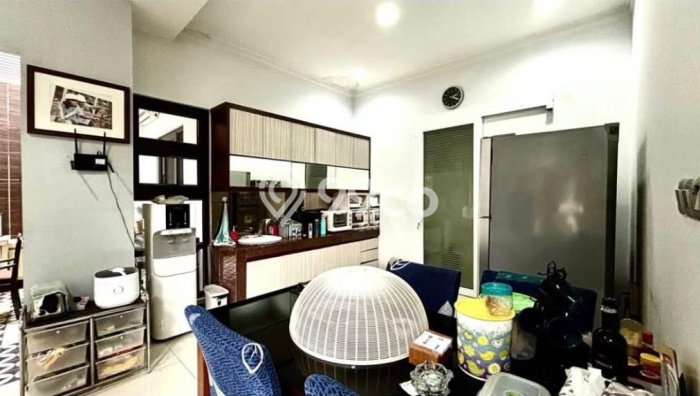 Jual Rumah Luas Megah Dengan View Eksklusif di Cibubur, Jakarta Timur Jual Rumah Luas Megah Dengan View Eksklusif di Cibubur, Jakarta Timur