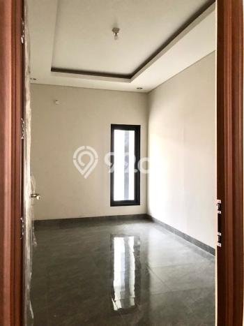 Hunian Elit LB 250m2 Siap Pakai Desain Elegan di Cibubur, Bogor Hunian Elit LB 250m2 Siap Pakai Desain Elegan di Cibubur, Bogor