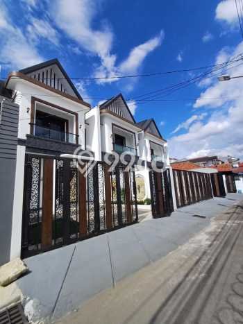 Siap Huni Hunian Elit 5 Kamar di Cilandak Dekat ke Mana Pun Siap Huni Hunian Elit 5 Kamar di Cilandak Dekat ke Mana Pun