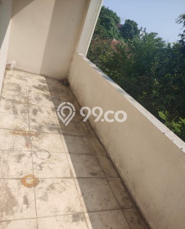 LOKASI PREMIUM! Ruko Kawasan Niaga Kawasan Ngampilan, Luas 200m2m², Siap Operasional LOKASI PREMIUM! Ruko Kawasan Niaga Kawasan Ngampilan, Luas 200m2m², Siap Operasional
