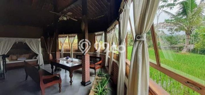 Vila Kawasan Bandongan, Dimensi 1640m2m², Dekat ke beragam keperluan Vila Kawasan Bandongan, Dimensi 1640m2m², Dekat ke beragam keperluan