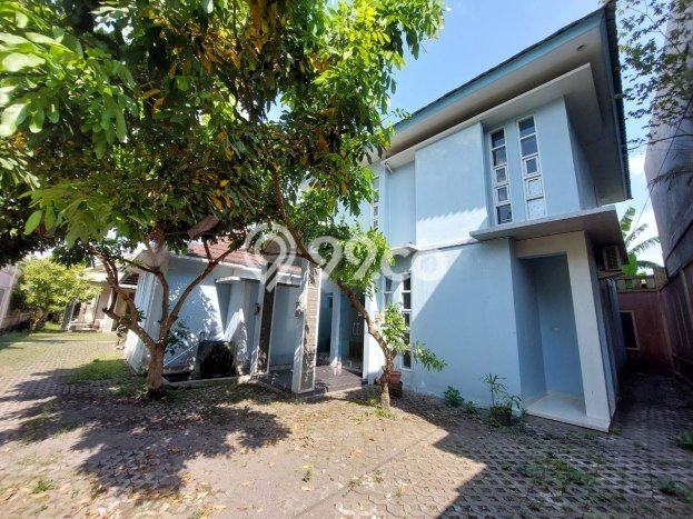 Siap Huni Rumah Mewah 6 Kamar di Depok Dekat ke Mana Pun Siap Huni Rumah Mewah 6 Kamar di Depok Dekat ke Mana Pun