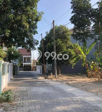 Lahan untuk Dijual di Depok Sleman Luas 353m2 Lahan untuk Dijual di Depok Sleman Luas 353m2