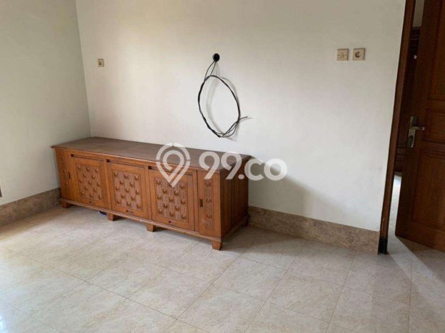 Siap Huni Hunian Elit 6 Kamar di Kalasan Dekat ke Mana Pun Siap Huni Hunian Elit 6 Kamar di Kalasan Dekat ke Mana Pun
