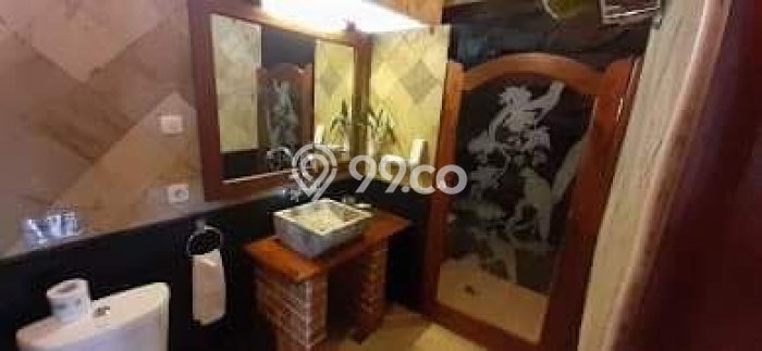 Vila Kawasan Bandongan, Dimensi 1640m2m², Dekat ke beragam keperluan Vila Kawasan Bandongan, Dimensi 1640m2m², Dekat ke beragam keperluan