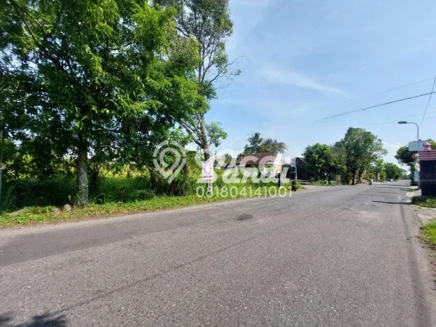 Tanah Dijual Lokasi Ngaglik, Sleman dengan Luas Tanah 1135m2 dan Status - Tanah Dijual Lokasi Ngaglik, Sleman dengan Luas Tanah 1135m2 dan Status -