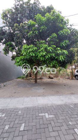 Lahan untuk Dijual di Depok Sleman Luas 353m2 Lahan untuk Dijual di Depok Sleman Luas 353m2