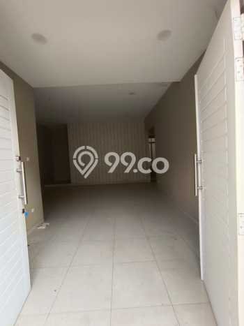 Rumah area Pantai Indah Kapuk, 4 KM, Lingkungan Asri, LT 243m2m² LB 250m2m² Rumah area Pantai Indah Kapuk, 4 KM, Lingkungan Asri, LT 243m2m² LB 250m2m²