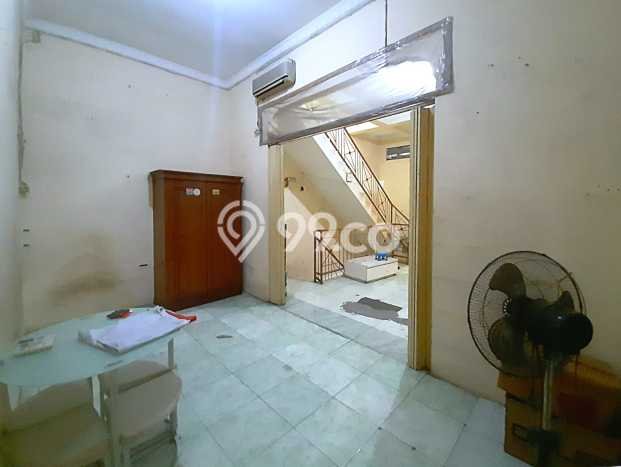 LOKASI STRATEGIS! Ruko di , Luas 171m2m², Area Bisnis, Mainroad LOKASI STRATEGIS! Ruko di , Luas 171m2m², Area Bisnis, Mainroad