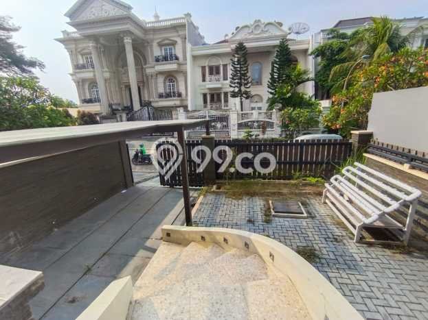 Rumah area Pantai Indah Kapuk, 4 KM, Lingkungan Asri, LT 243m2m² LB 250m2m² Rumah area Pantai Indah Kapuk, 4 KM, Lingkungan Asri, LT 243m2m² LB 250m2m²