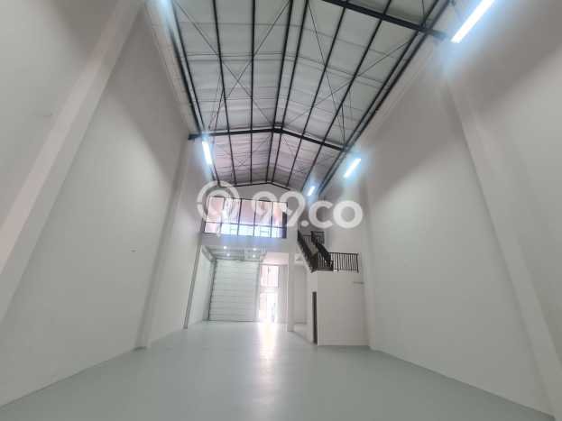 Gudang Area Premium di , Luas 156m2m², For Rent, Kawasan Niaga Gudang Area Premium di , Luas 156m2m², For Rent, Kawasan Niaga