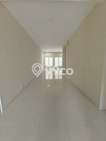 Rumah area Pantai Indah Kapuk, 4 KM, Lingkungan Asri, LT 243m2m² LB 250m2m² Rumah area Pantai Indah Kapuk, 4 KM, Lingkungan Asri, LT 243m2m² LB 250m2m²