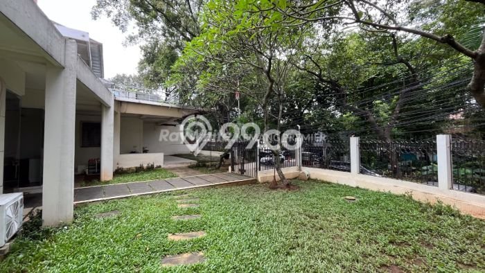 Rumah Mewah Dijual LT 469m2 di Kebayoran Baru, Jakarta Selatan Rumah Mewah Dijual LT 469m2 di Kebayoran Baru, Jakarta Selatan