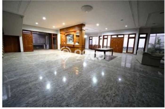 Dijual Rumah Mewah Megah Dengan View Cantik di Sukomanunggal, Surabaya Dijual Rumah Mewah Megah Dengan View Cantik di Sukomanunggal, Surabaya