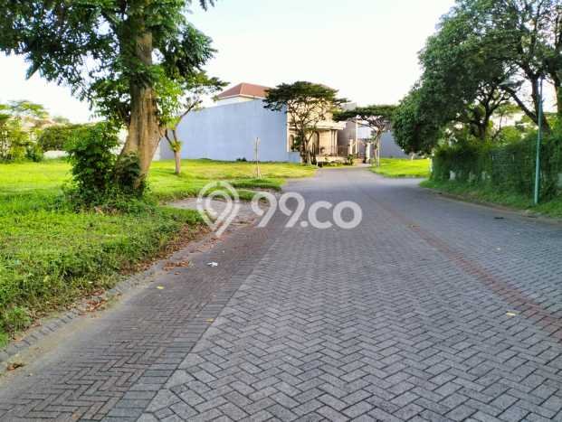 Tanah Dijual Lokasi Strategis di Surabaya dengan Luas 1950m2 Tanah Dijual Lokasi Strategis di Surabaya dengan Luas 1950m2