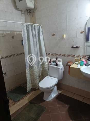 Rumah Idaman dengan 3 Kamar Tidur di Kawasan Elite , Surabaya Rumah Idaman dengan 3 Kamar Tidur di Kawasan Elite , Surabaya