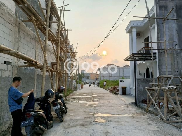 Hunian Nyaman Asri 3 KT Siap Huni di Pondok Bambu Jakarta Timur Hunian Nyaman Asri 3 KT Siap Huni di Pondok Bambu Jakarta Timur