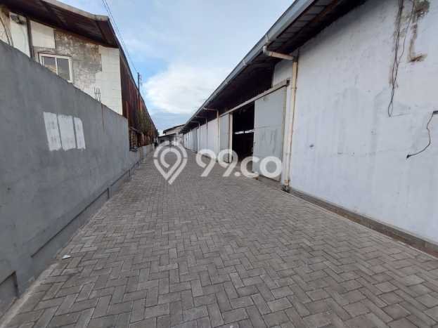 Gudang Dijual di Jakarta Barat LT 2300m2 & LB 1600m2 Lokasi Terbaik! Gudang Dijual di Jakarta Barat LT 2300m2 & LB 1600m2 Lokasi Terbaik!