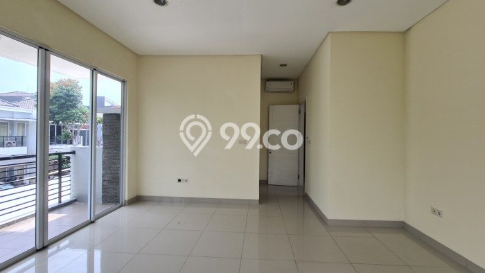 Rumah Elit Modern Siap Huni di Green Lake City Jakarta Barat Rumah Elit Modern Siap Huni di Green Lake City Jakarta Barat