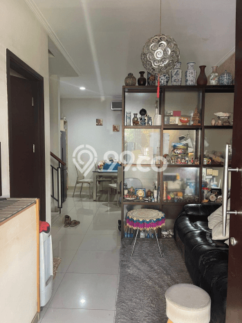 Rumah Modern 4 KT di Green Lake City Jakarta Barat Semi Furnished Rumah Modern 4 KT di Green Lake City Jakarta Barat Semi Furnished