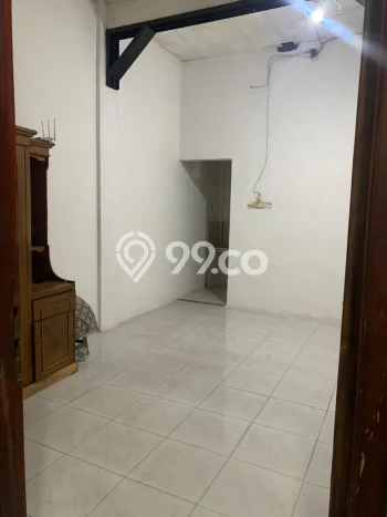 Unit Kost Dijual di Jakarta Barat Spesifikasi 14 Kamar Tidur dan Area Strategis Unit Kost Dijual di Jakarta Barat Spesifikasi 14 Kamar Tidur dan Area Strategis