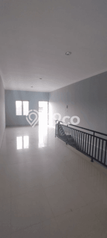 Unit Ruko Dijual di Jakarta Barat LT 120m2 & LB 220m2 Unit Ruko Dijual di Jakarta Barat LT 120m2 & LB 220m2