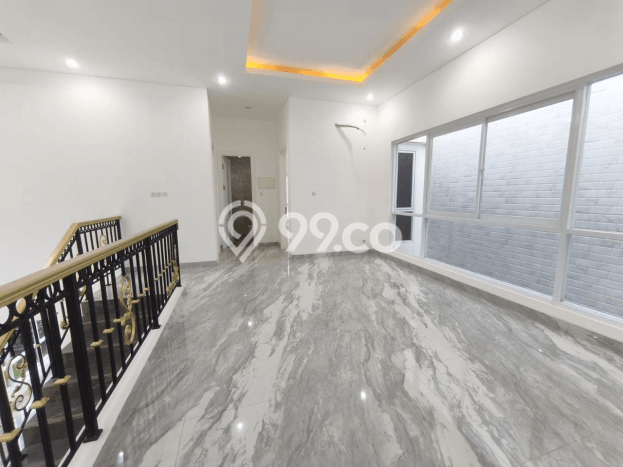 Ready to Use! Luxury House LT 218m2 Desain Modern di Bintaro Ready to Use! Luxury House LT 218m2 Desain Modern di Bintaro