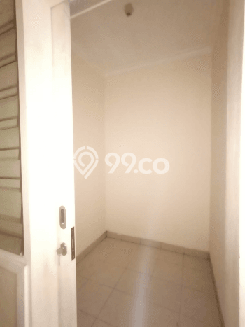 Rumah Luas Asri 3 KT Siap Huni di Green Lake City Jakarta Barat Rumah Luas Asri 3 KT Siap Huni di Green Lake City Jakarta Barat