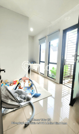 For Sale! Premium House LT 161m2 Desain Modern di Semanan For Sale! Premium House LT 161m2 Desain Modern di Semanan