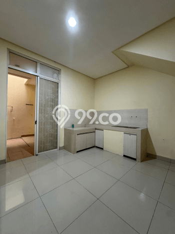 Dijual Rumah Eksklusif 2 KT di Green Lake City, Jakarta Barat Dijual Rumah Eksklusif 2 KT di Green Lake City, Jakarta Barat