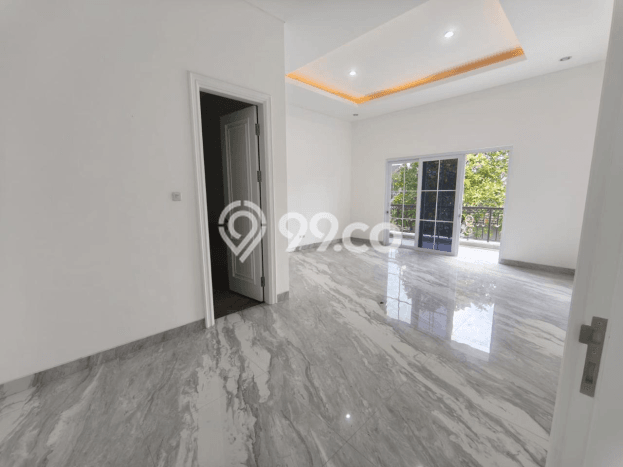 Ready to Use! Luxury House LT 218m2 Desain Modern di Bintaro Ready to Use! Luxury House LT 218m2 Desain Modern di Bintaro