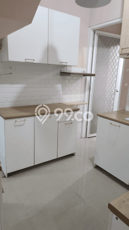 Jual Rumah Luas Elegan Dengan View Eksklusif di Green Lake City, Jakarta Barat Jual Rumah Luas Elegan Dengan View Eksklusif di Green Lake City, Jakarta Barat