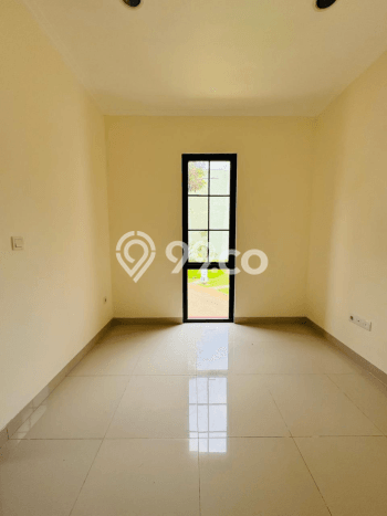For Sale Rumah 2 Kamar Lokasi Ideal Nyaman dan Strategis di Cipondoh For Sale Rumah 2 Kamar Lokasi Ideal Nyaman dan Strategis di Cipondoh